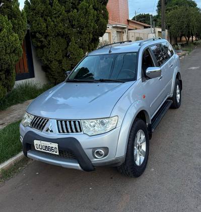 MITSUBISHI PAJERO DAKAR 3.2 HPE 4X4 7 LUGARES 16V TURBO INTERCOOLER DIESEL 4P AUTOMÁTICO